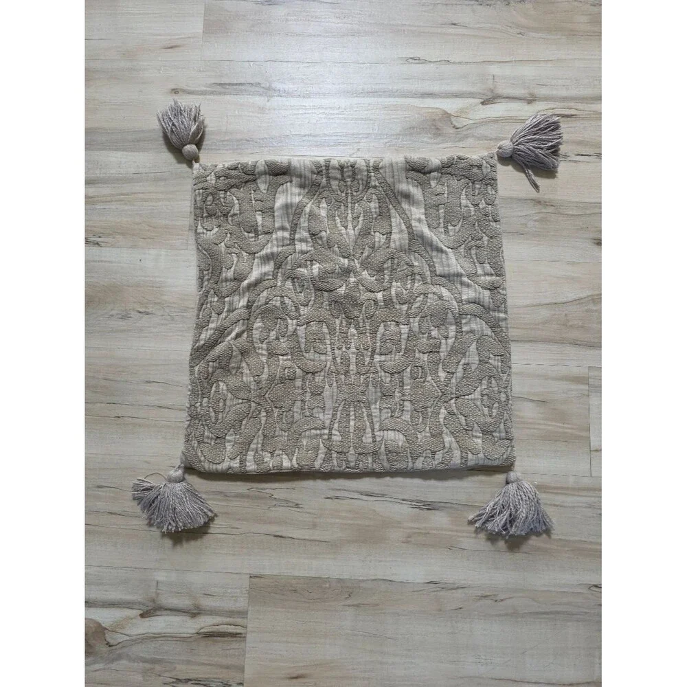 Pottery Barn Taupe 3D Texture Tassels Accent Pillow Cover 21x22 Linen Blend